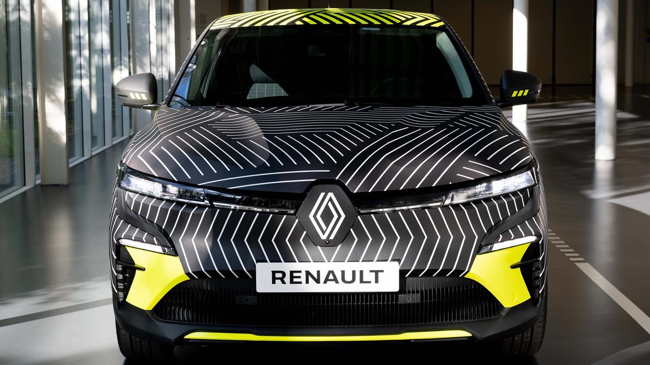 Nowe Renault Megane ETech Electric w kamuflażu