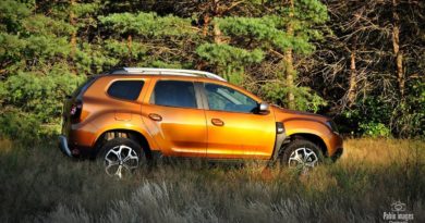 Dacia Duster 4WD test Overdrive