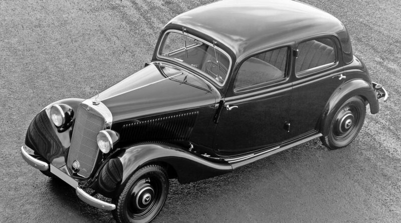 Mercedes-Benz 170 V (W 136) w czterodrzwiowej wersji produkowanej od 1937 roku