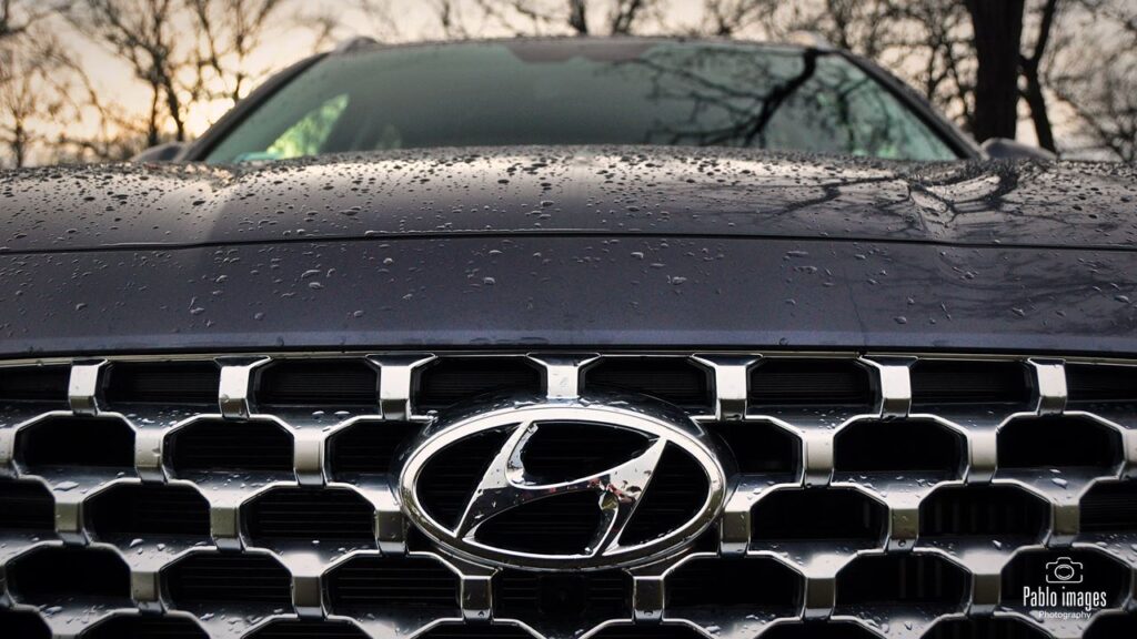 Prawie amerykański. Hyundai Santa Fe hybrid test
