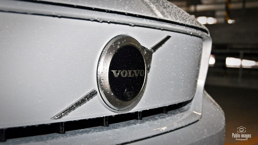 Volvo XC40 Recharge P8 AWD