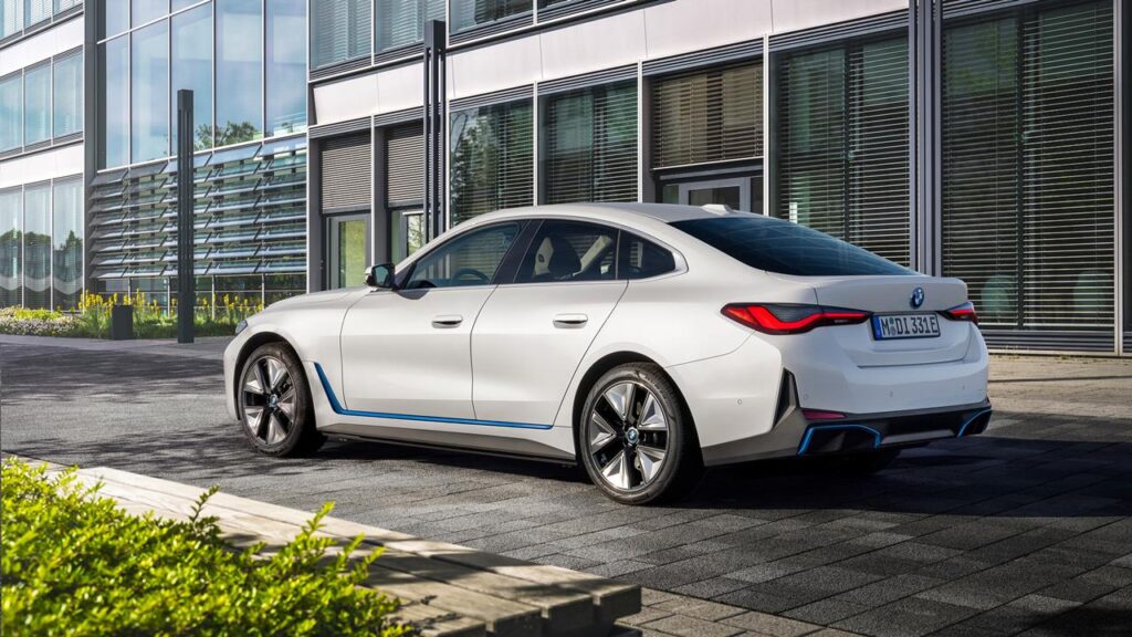 Nowe, elektryczne BMW i4
