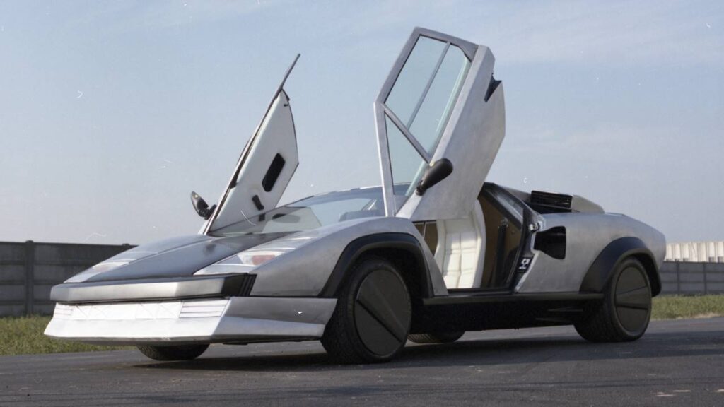 Lamborghini i włókno węglowe. Ponad 35 lat historii.