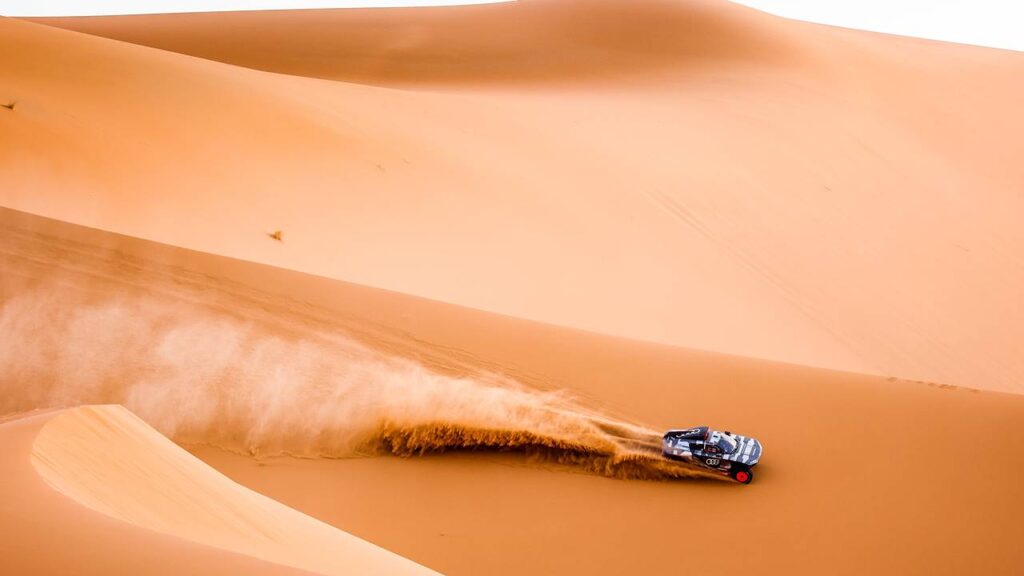 Audi RS Q e-tron przed Rajdem Dakar 2022