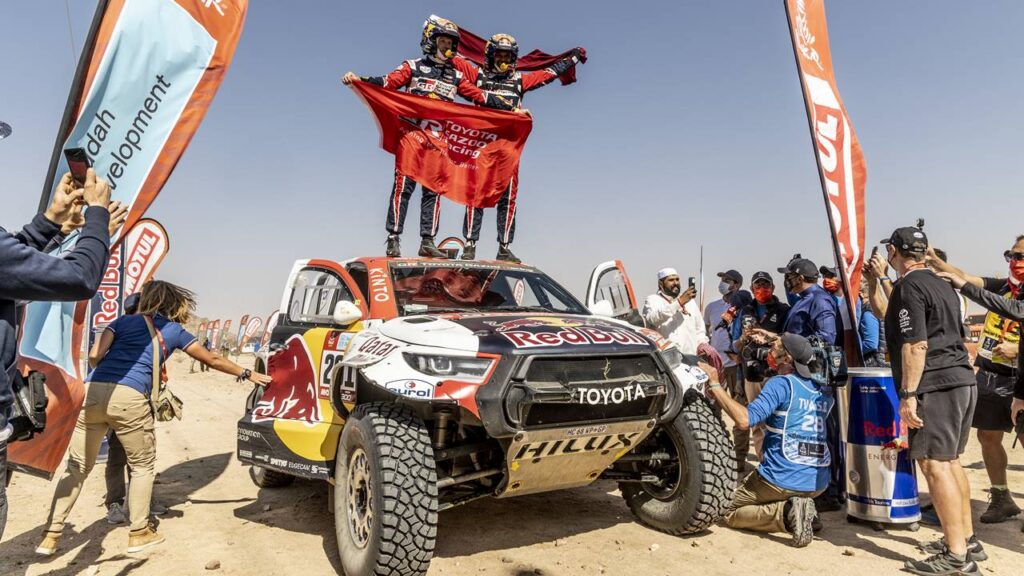 TOYOTA GR DKR Hilux T1+ załogi Al-Attiyah/Baumel wygrała Rajd Dakar 2022