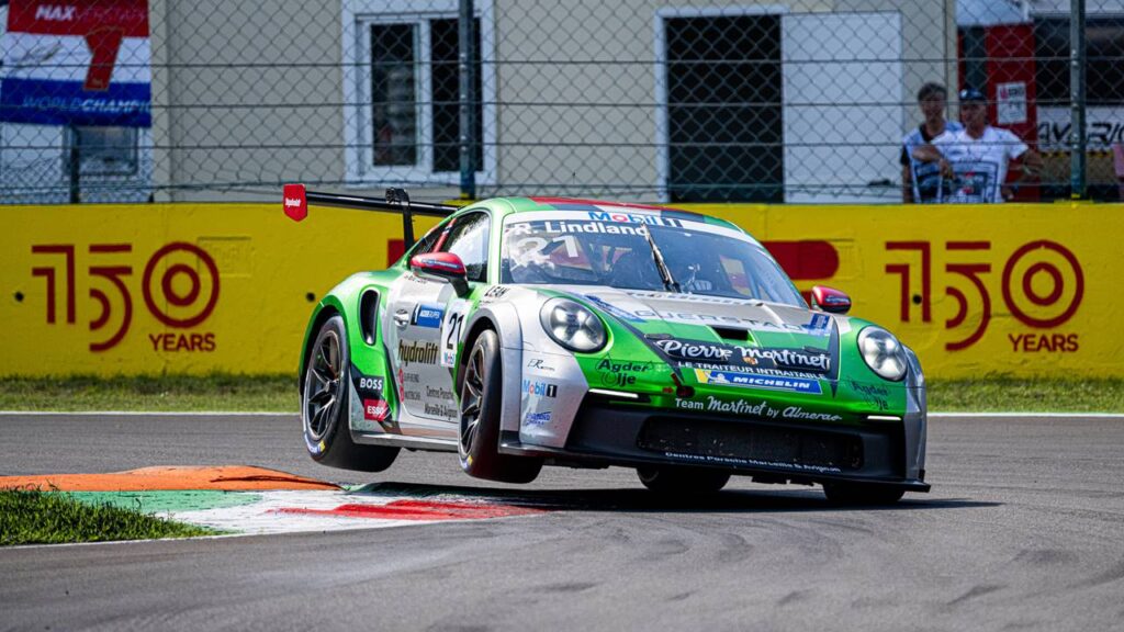 Porsche 911 GT3 Cup, Roar Lindland (N), Pierre Martinet by Almeras (#21), Porsche Mobil 1 Supercup 2022, Monza (I)
