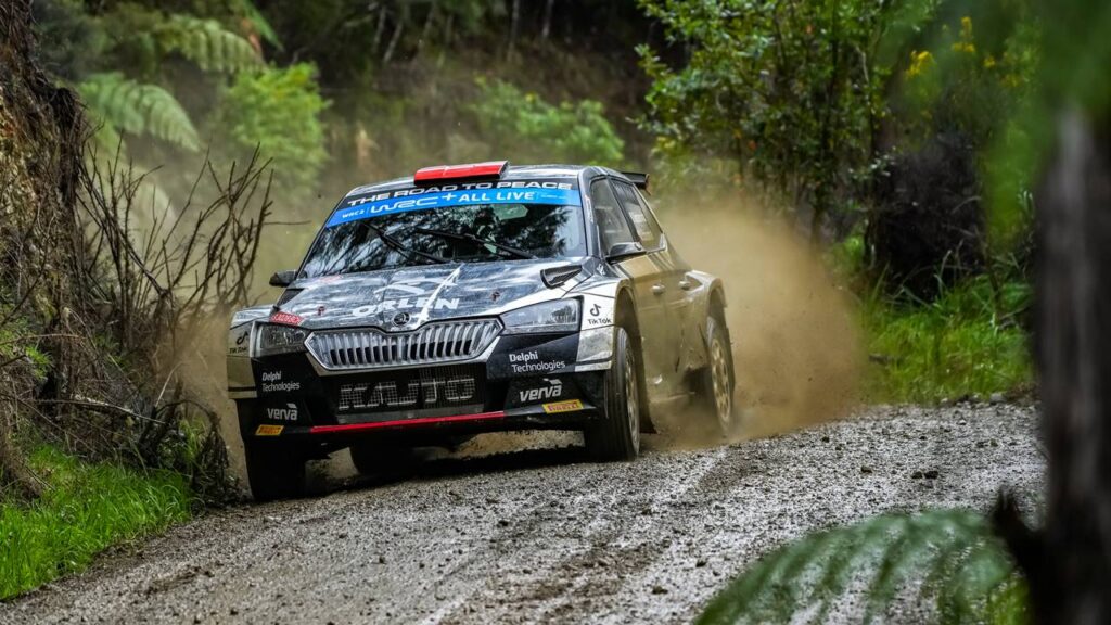 Kajetan Kajetanowicz i Maciej Szczepaniak - drugie miejsce w WRC 2 w Rajdzie Nowej Zelandii 2022